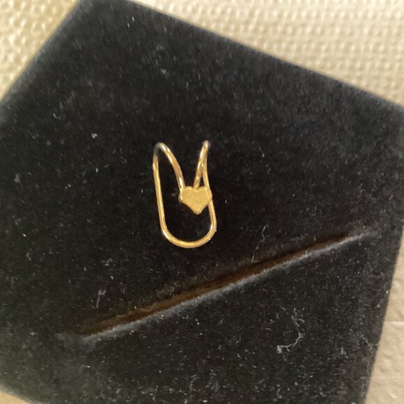 1743  NIP Heart Clip Ear Cuff Earrings - Picture 3 of 4